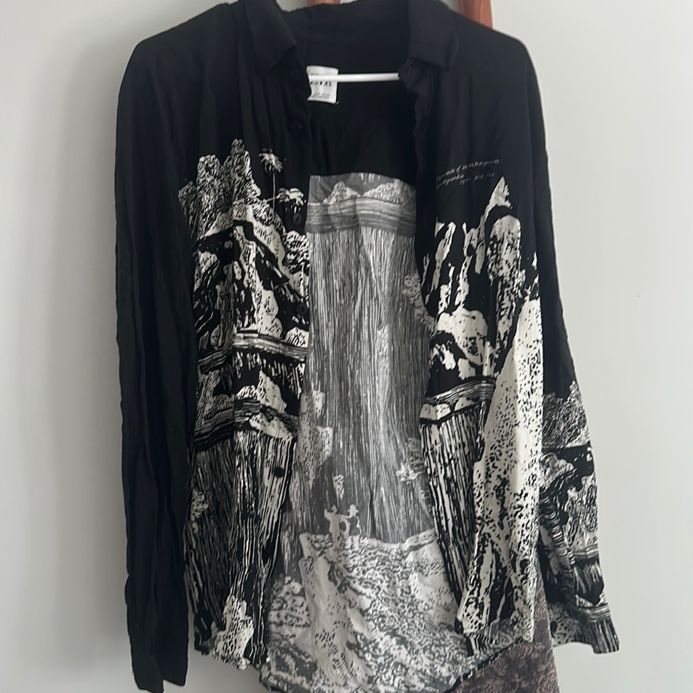 Men’s Zara shirt